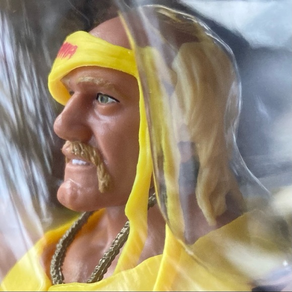 WWE Hulk Hogan Defining Moments Action Figure Mattel 2014 Factory Sealed CJK99 - Picture 3 of 12